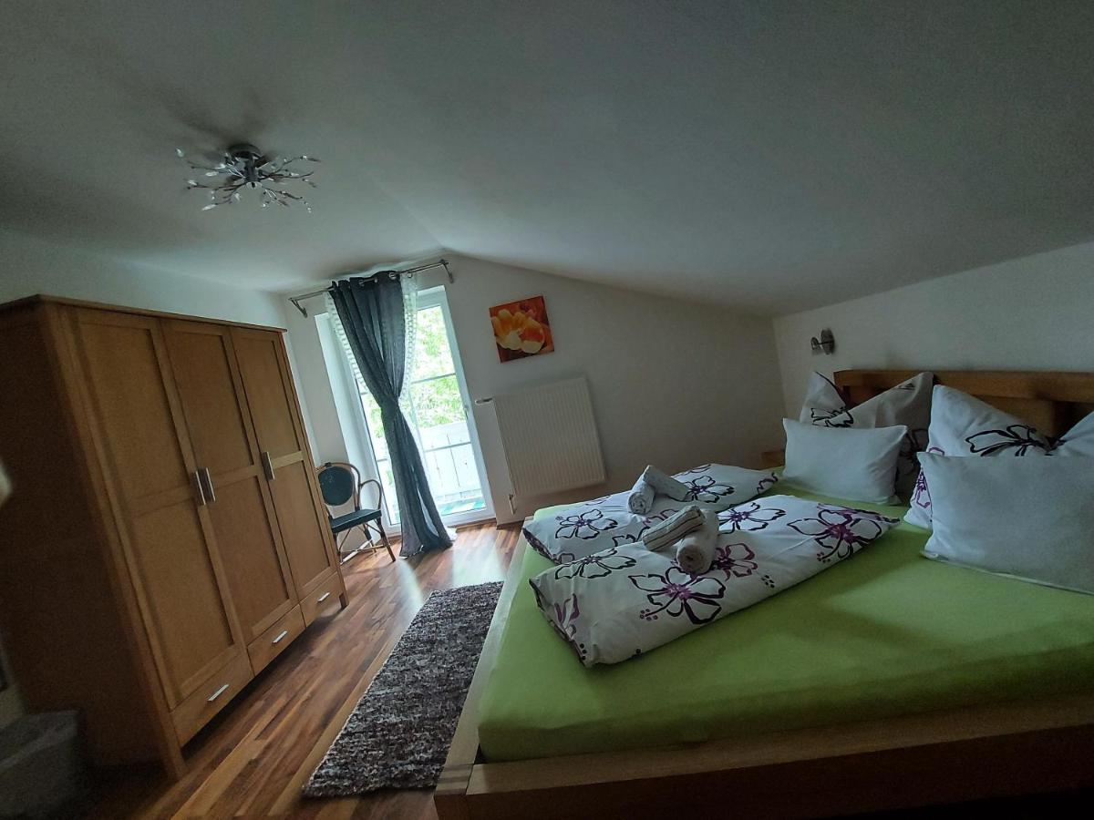 シュラートミンク Haus Emily Bed & Breakfast エクステリア 写真